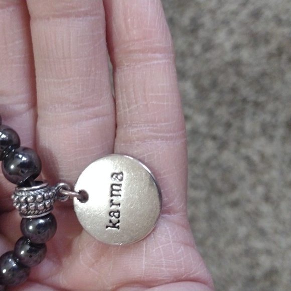 HEMATITE BEADED SILVER-TONE KARMA CHARM STRETCH BRACELET - Picture 4 of 9